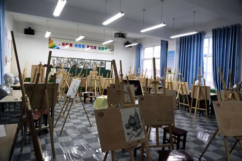 纠结选哪个画室吗？来看看广东省最好的十大画室