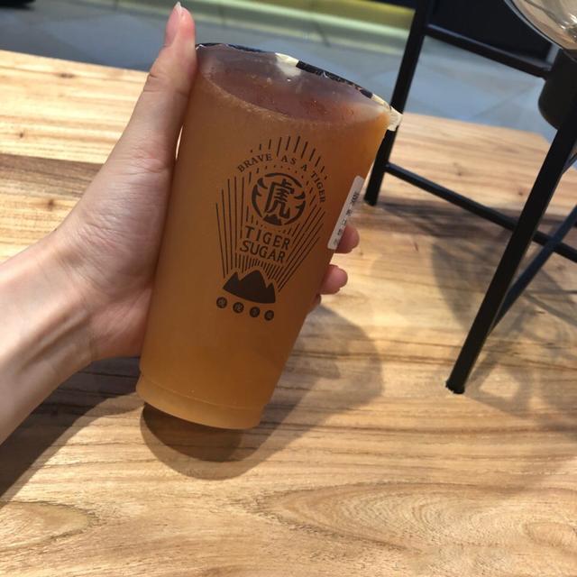 奶茶店计划书ppt怎么做(创新创业计划书奶茶店ppt)