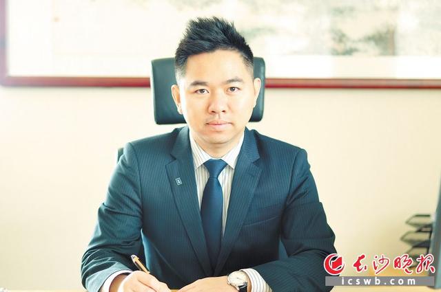 顶佳文化创业园,黄金创业园沈科视频