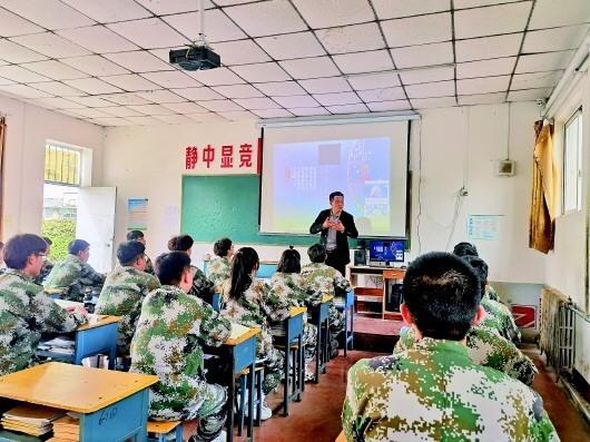 驾校报名,长治创业驾校报名费
