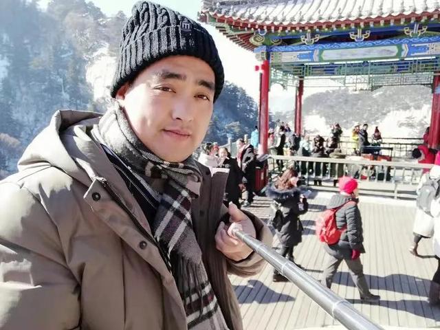穷人没本钱怎么创业赚钱咨询,创客摆渡人